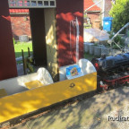 Post/Gepäckwagen am Güterschuppen